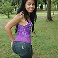 Gigi Spice goes to the park in her tight jeans - image 