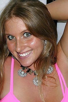 Super High Resolution Pussy And Big Breasted Modeling Pictures From Crystal H.